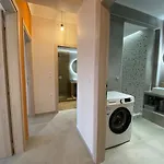 Hilltop Luxury Lejlighed