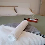 Hilltop Luxury Lejlighed