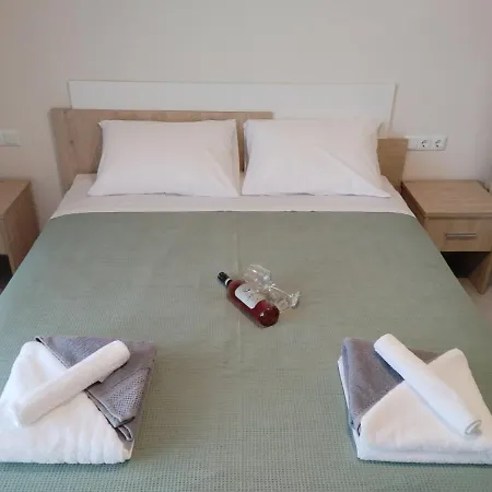 Hilltop Luxury Διαμέρισμα PalaiónTsiflíkion