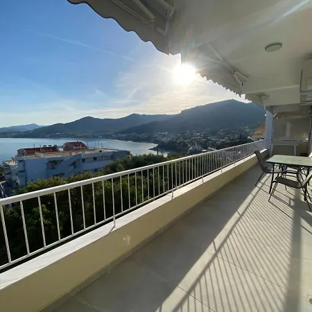 Hilltop Luxury Διαμέρισμα PalaiónTsiflíkion