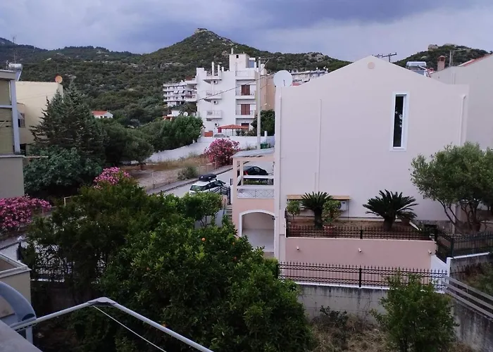 Hilltop Luxury * PalaiónTsiflíkion