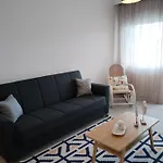 Hilltop Luxury Apartament