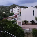 Hilltop Luxury * PalaiónTsiflíkion