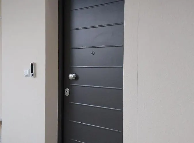 Hilltop Luxury Apartament *