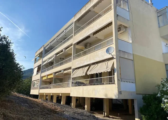 Lägenhet Hilltop Luxury PalaiónTsiflíkion